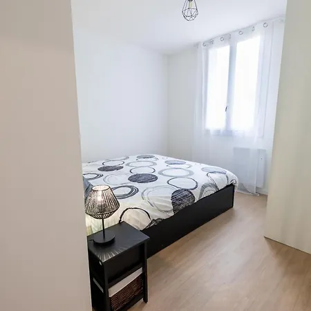 Tres Bel Spacieux Et Appartement *